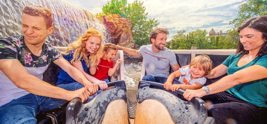 Djengu_River_onride.jpg
